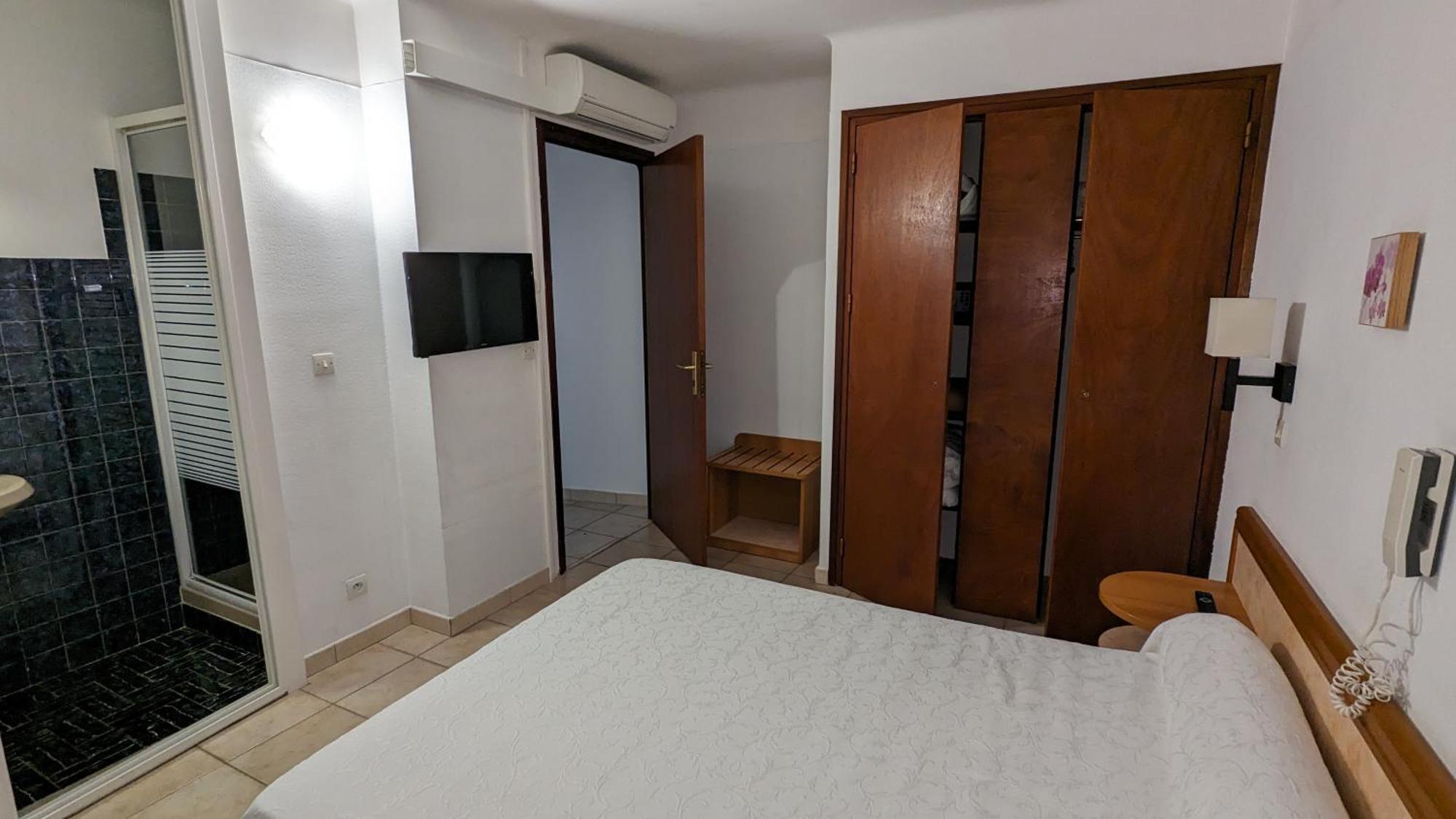 Le Porto T3 55M2 Vue Mer Immeuble Traditionnel En Pierre De Taille Avec Prestations Exceptionnelles Barbecue Ordinateur Videosurveillance Terrasse Panoramique Екстериор снимка