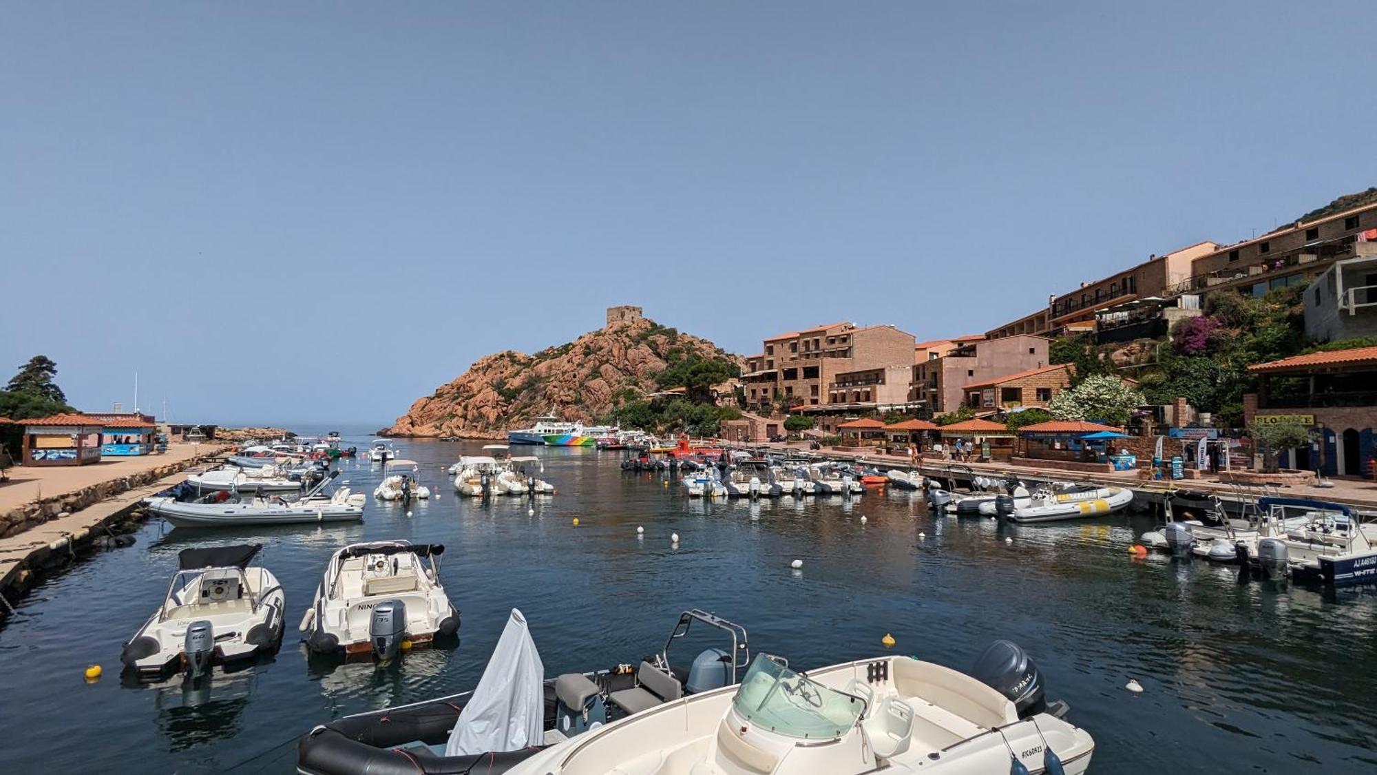 Le Porto T3 55M2 Vue Mer Immeuble Traditionnel En Pierre De Taille Avec Prestations Exceptionnelles Barbecue Ordinateur Videosurveillance Terrasse Panoramique Екстериор снимка