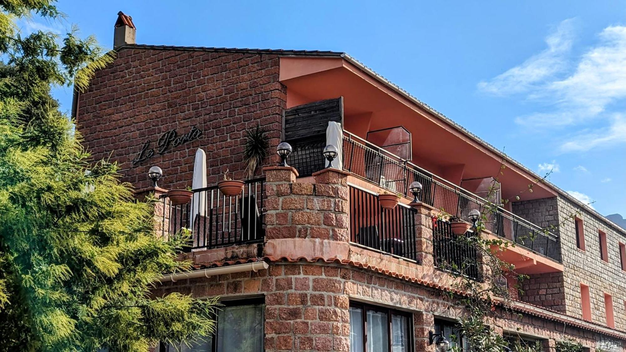 Le Porto T3 55M2 Vue Mer Immeuble Traditionnel En Pierre De Taille Avec Prestations Exceptionnelles Barbecue Ordinateur Videosurveillance Terrasse Panoramique Екстериор снимка